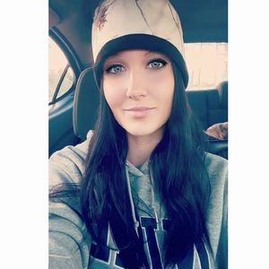 Meet your Posher, Kristen